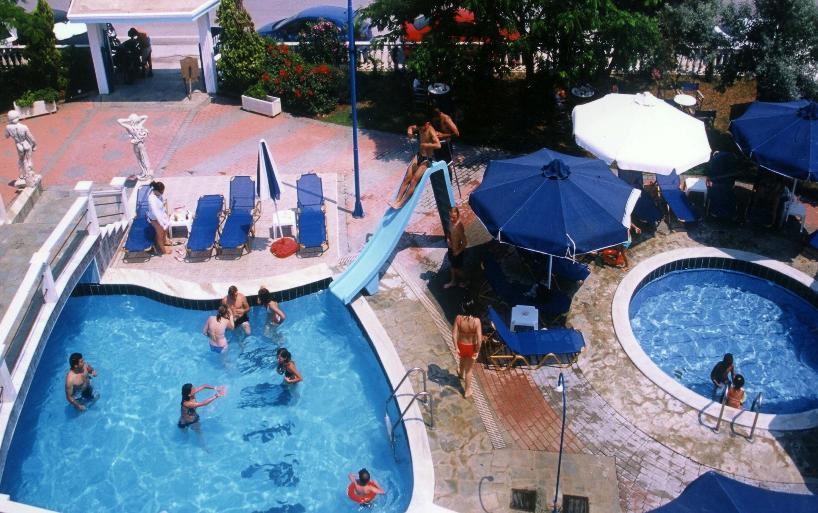 Hotel Aperio Paralia Katerinis Exterior photo